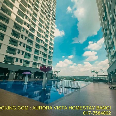 Aurora Vista Homestay Bangi At Vista Bangi With Wifi Netflix Gym Sauna Coway Swimming Pool-River View Kajang Exterior foto